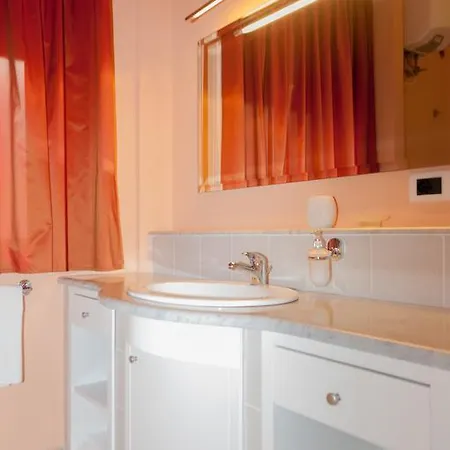 Mediterraneo Affittacamere Bed & Breakfast *